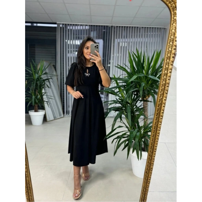 Kadın Kısa Kollu Bisiklet Yaka Fiyonk Broşlu Midi Janjan Krep Elbise