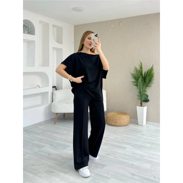 Kadın Kısa Kollu Kayık Yakalı Dikiş Izi Detaylı Viskon Iki Iplik Bluz Ve Pantolon Ikili Takım