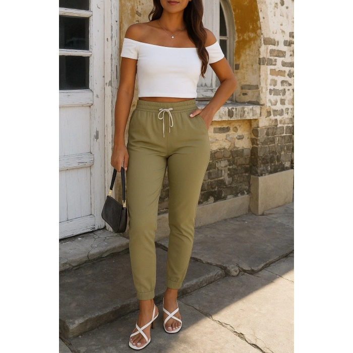 Kadın Kısa Kollu Madonna Yaka Viskon Crop Bluz Cepli Iki Iplik Eşofman Takım