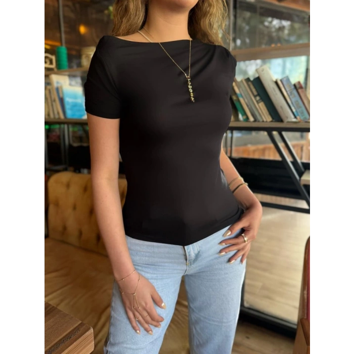 Kadın Kısa Kollu Tek Omuzu Açık Büzgülü Viskon Bluz