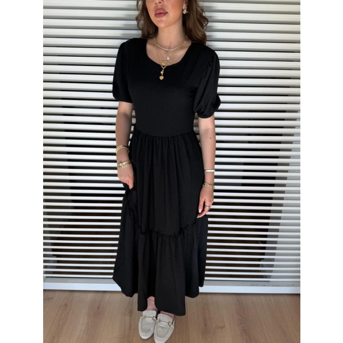 Kadın Kısa Kollu Yakası Açık Katlı Bürümcük Balon Elbise