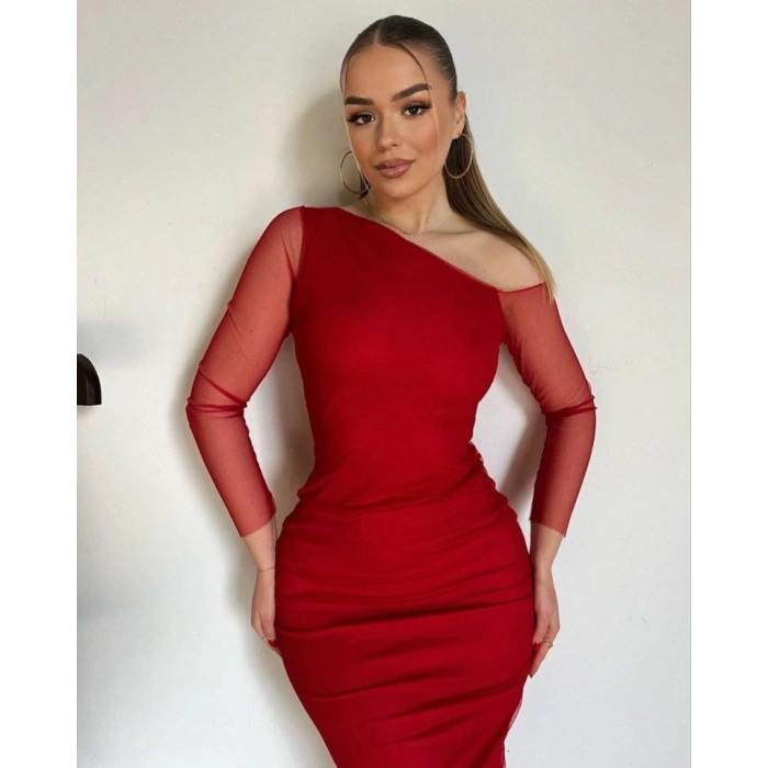 Kadın Kolları Tül Detay Omuz Dekolteli Diz üstü Kalem Elbise