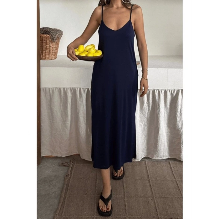 Kadın Siyah Asansör Askılı Çift Yırtmaçlı Helen Elbise