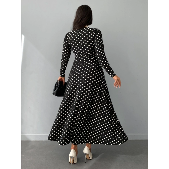 Kadın Siyah Tam Boy Beyaz Puantiyeli Elbise