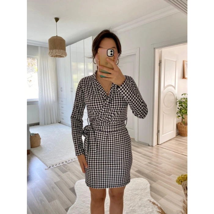 Kadın Uzun Kollu Kruvaze Yaka Bağlamalı Kemer Dalgıç Mini Boy Elbise