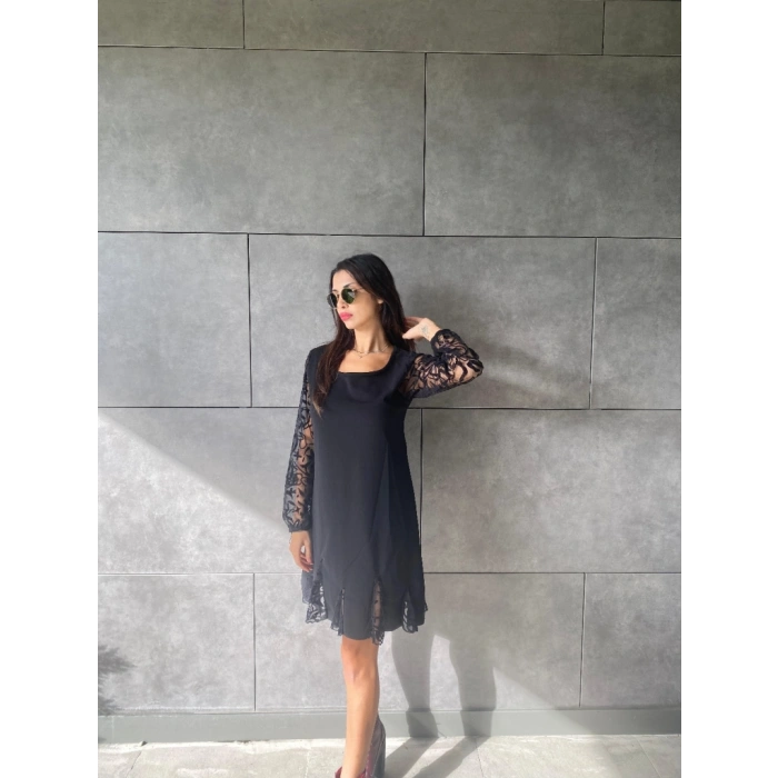 Kadın Uzun Kollu Yuvarlak Yaka Kol Ve Etek Ucu Dantelli Kısa Ithal Krep Elbise
