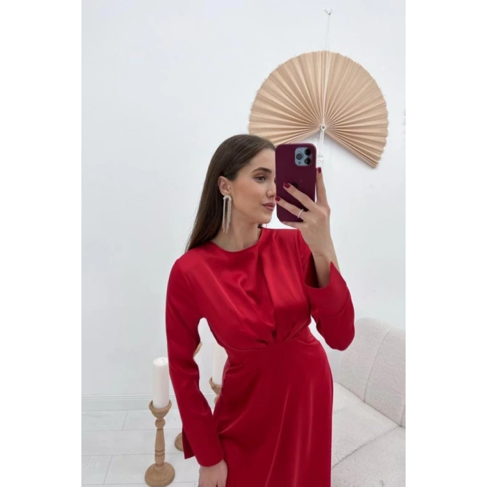 Kırmızı Saten Uzun Elbise