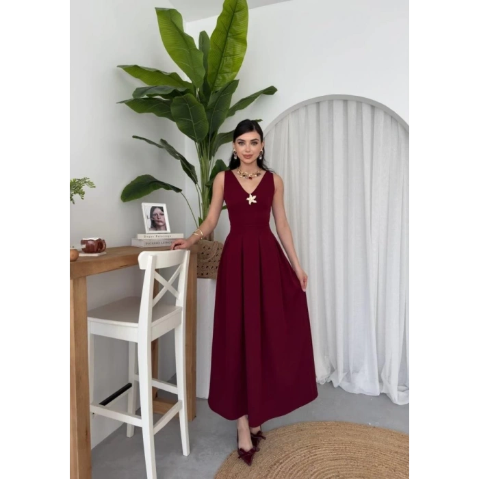 Late Yıldız Detaylı Elbise