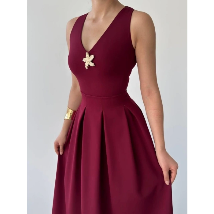 Late Yıldız Detaylı Elbise