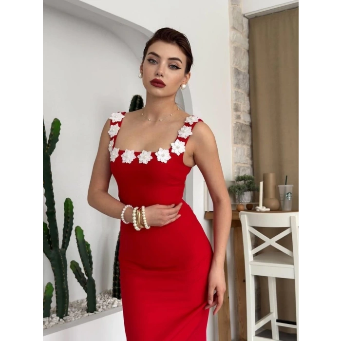 Mıng Çiçek Detaylı Elbise