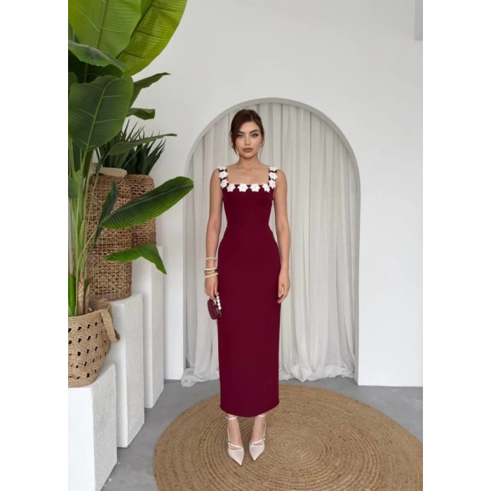 Mıng Çiçek Detaylı Elbise