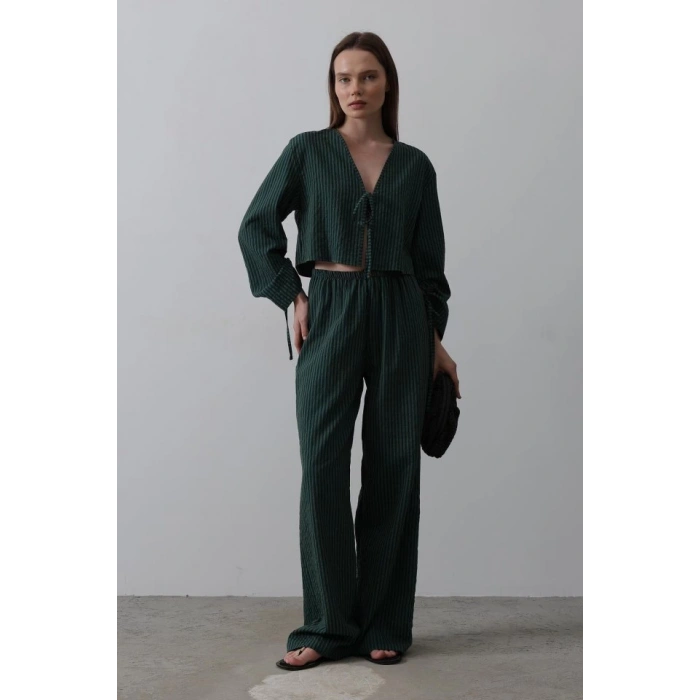 Önü Bağlamalı Crop Takım - Yeşil