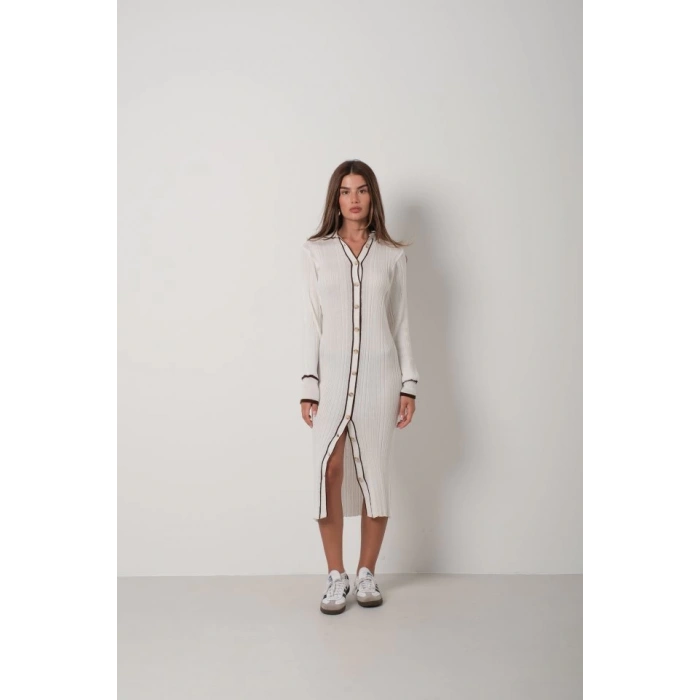 Polo Yaka Düğmeli Elbise