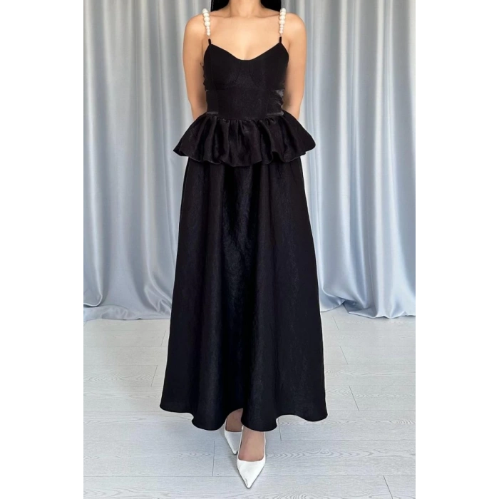 Siyah Beli Büzgülü İnci Askılı Uzun Elbise