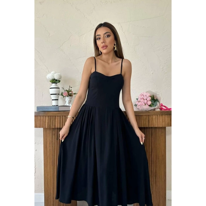 Siyah Göğüs Kuplu Uzun Büzgülü Elbise