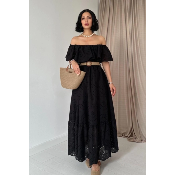 Siyah Omzu Lastikli Brode Elbise
