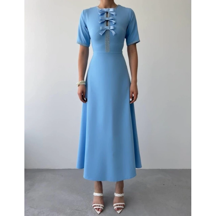 Wera Taşlı Fiyonk Detaylı Elbise