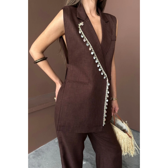 YAKA MİDYE KABUĞU SIRALI YELEK - PANTOLON  TAKIM KETEN KUMAŞ - Kahverengi