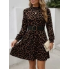 Kadın Uzun Kollu Yarı Balıkçı Yaka Leopar Desenli Kadife Elbise