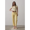 Kemerli Havuç Pantolon - Sarı