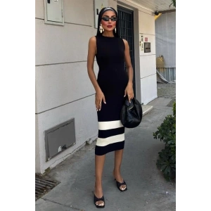 Etek Ucu Şerit Detaylı Triko Elbise 2831