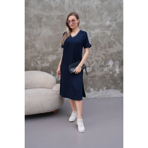 Kadın Kristal Kumaş şerit Ve Yırtmaç Detaylı V Yaka Midi Boy Elbise