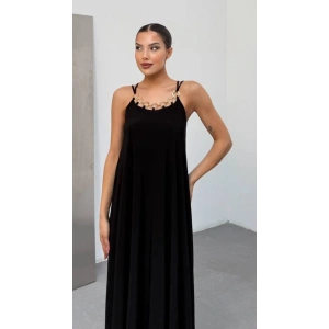 Kadın Omuz Askılı Kuş Gözü Zincir Detay Sandy Kumaş Maxi Boy Elbise