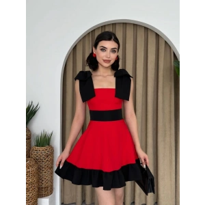 Miron Omuz Fiyonklu Elbise