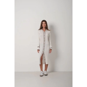 Polo Yaka Düğmeli Elbise