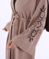 Nakış İşleme Detaylı Bel Kuşaklı Abaya 7898 Vizon