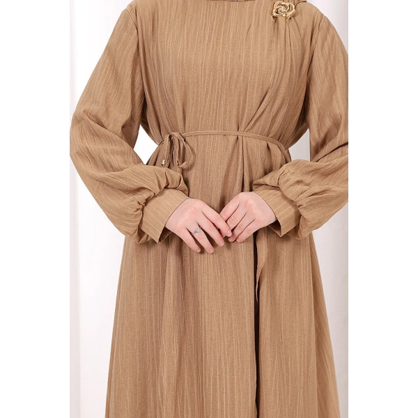 Çiçek Broş  Detaylı Elbise 6094 Taba