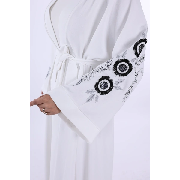 Nakış İşleme Detaylı Bel Kuşaklı Abaya 7898 Ekru