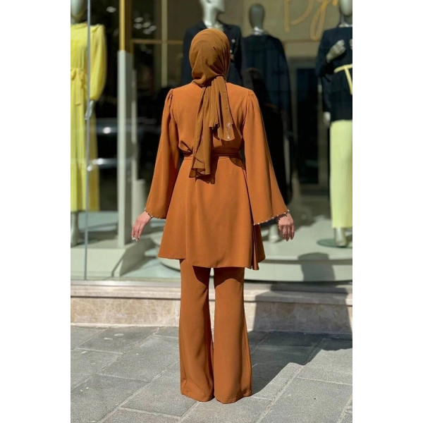 Taş İşleme Detaylı Kuşaklı Tunik ve Pantolonlu Takım 8432 Taba