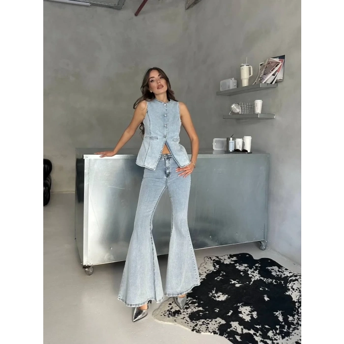 Buz Mavi İspanyol Paça Yelekli Denim Takım