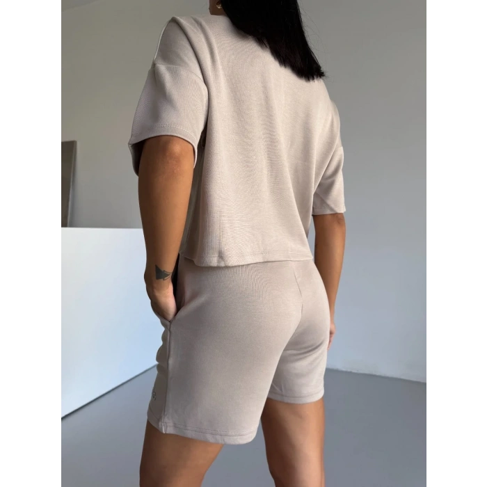 Krem Alo Yoga Modal Crop Şortlu Takım
