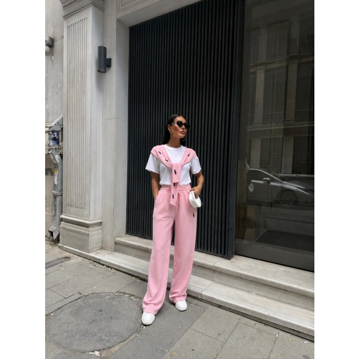Pembe Polo Fularlı İkili Takım