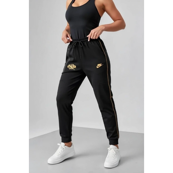 Siyah Nk Biyeli Jogger Eşofman