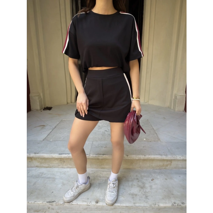 Siyah Şeritli Şort Etekli Modal Takım