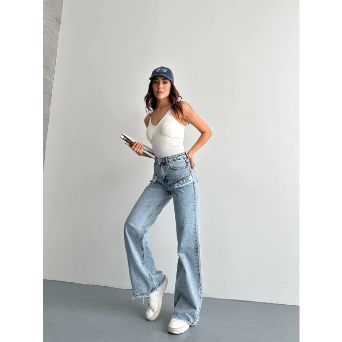 Yazı Detaylı Wide Leg Jean Pantolon