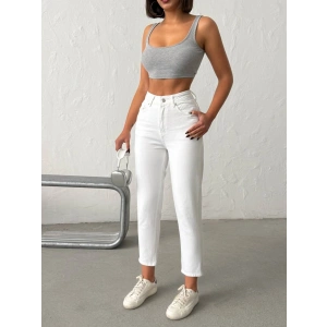 Işıltılı Cep Detaylı Mom Fit Beyaz Kot Pantolon