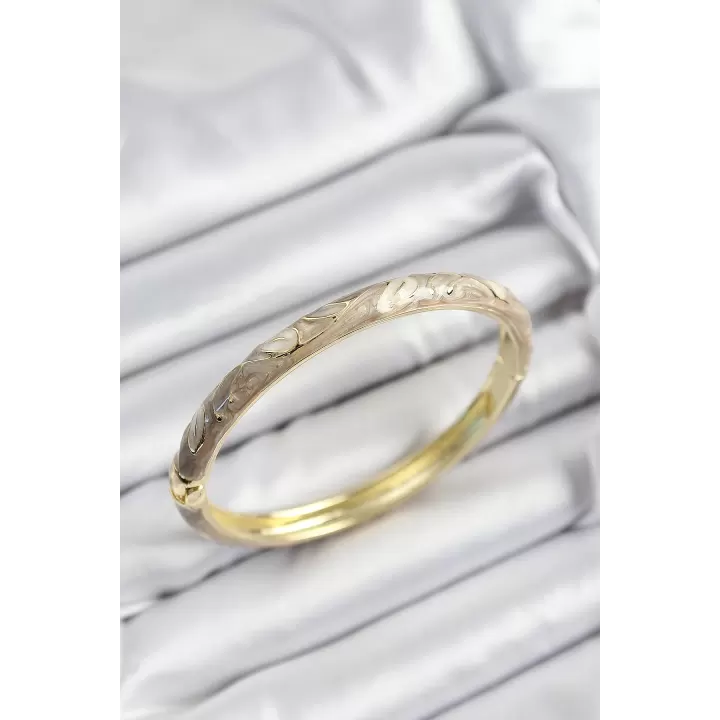 Mineli Pirinç Bej Mermer Motifli Gold Renk Kadın Kelepçe