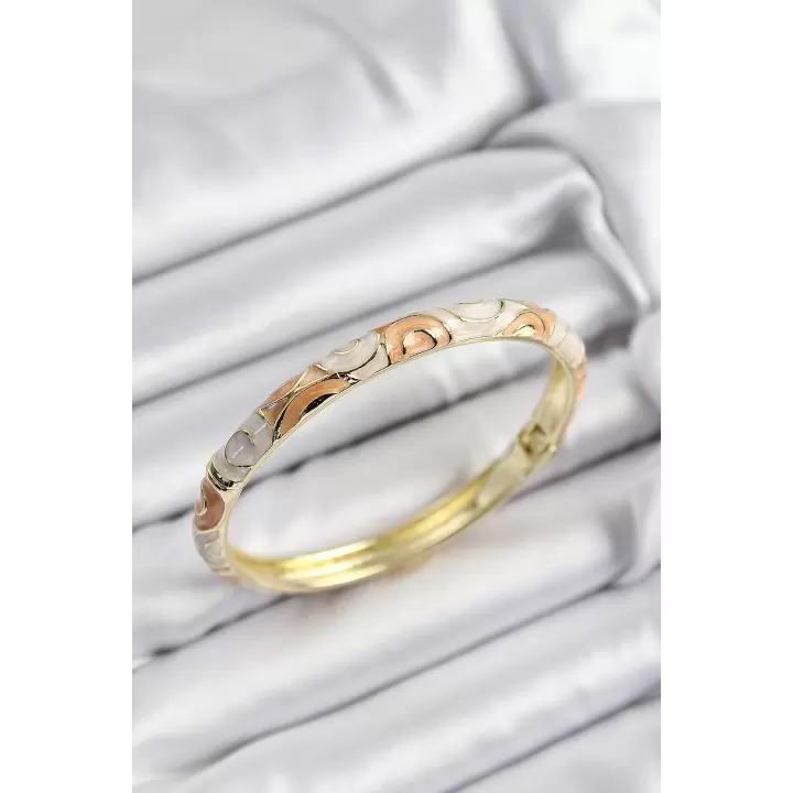 Mineli Pirinç Krem Ve Yavru Ağzı Sarmal Motifli Gold Renk Kadın Kelepçe