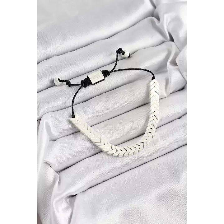 Pirinç Asansörlü Beyaz Juju Kadın Bileklik