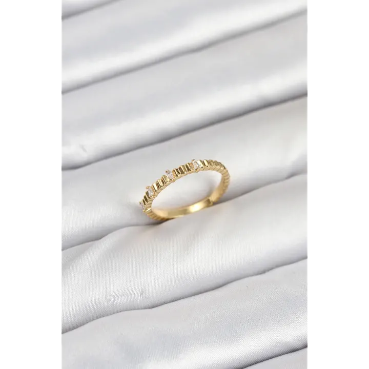 Pirinç Gold Renk Lazer Kesim Kadın Yüzük