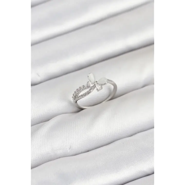 Pirinç Gümüş Renk Kelebek Zirkon Taşlı Kadın Yüzük