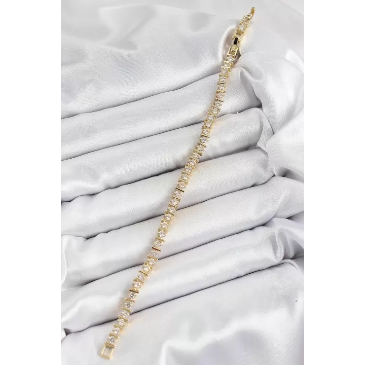 Pirinç Sıralı Çit Model Zirkon Taşlı Gold Renk VİP Seri Kadın Bileklik