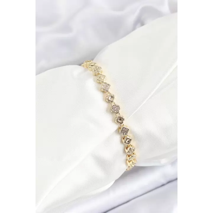 Pirinç Yonca Model Zirkon Taşlı Gold Renk VİP Seri Kadın Bileklik