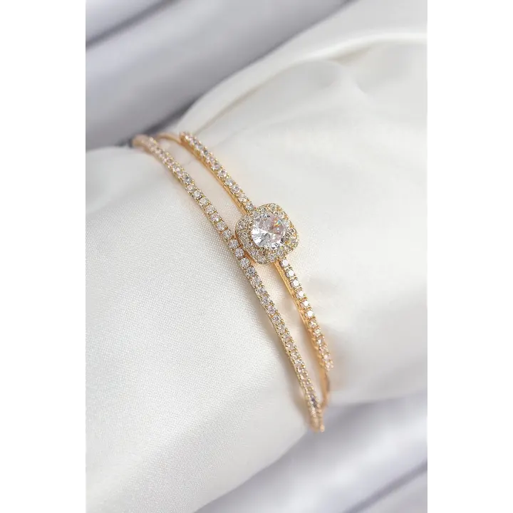 Pirinç Zirkon Taşlı Baget Model Gold Renk Kadın Bileklik