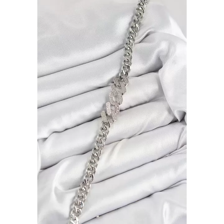Pirinç Zirkon Taşlı Ezme Küba Zincir Model Gümüş Renk Kadın Bileklik