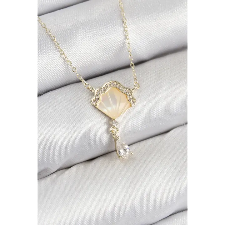Pirinç Zirkon Taşlı İstiridye Model Gold Renk Kadın Kolye
